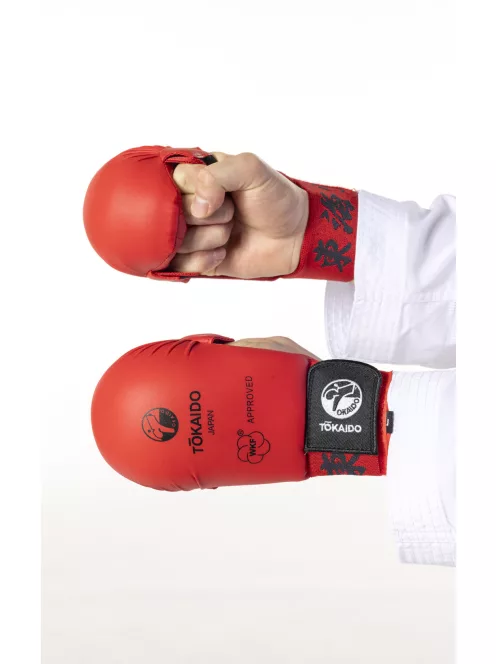 TOKAIDO WKF Kumite Champion Tsuki (kézvédő) SZETT (1 pár kék és 1 pár piros seikenvédő)