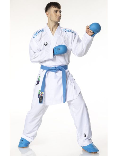 TOKAIDO Kumite Master WKF GREEN KARATE  Ruha (2 kabáttal, kék és piros vállhímzéssel!) - WKF Approved 