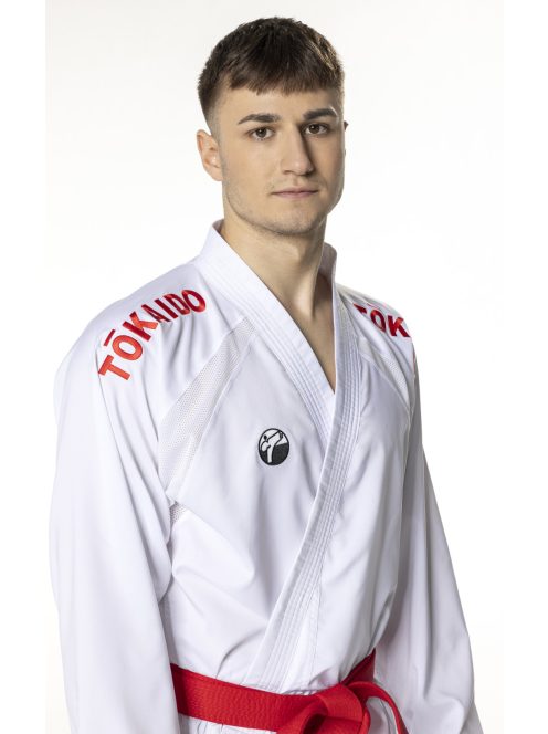 TOKAIDO Kumite Master WKF GREEN KARATE  Ruha (2 kabáttal, kék és piros vállhímzéssel!) - WKF Approved 