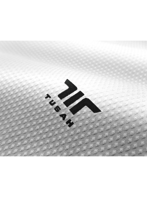 TUSAH Premium Fighter taekwondo ruha fekete galléros