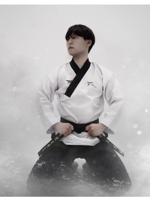 TUSAH Terra Poomsae - Dan - taekwondo ruha - Férfi mester ruha
